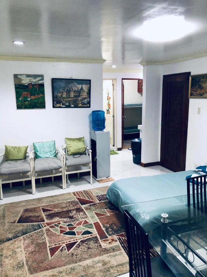 The Mansion - Backpackers Near Airport Apartamento Manila Exterior foto