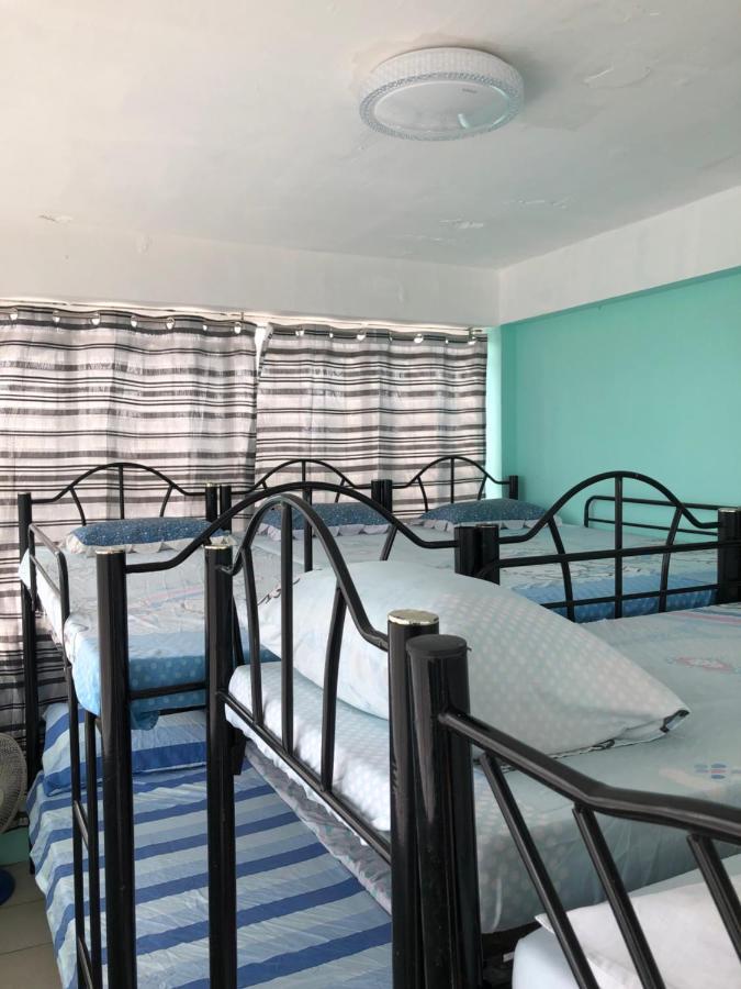 The Mansion - Backpackers Near Airport Apartamento Manila Exterior foto