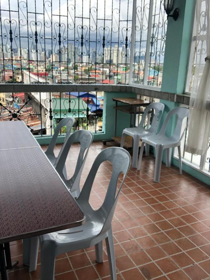 The Mansion - Backpackers Near Airport Apartamento Manila Exterior foto